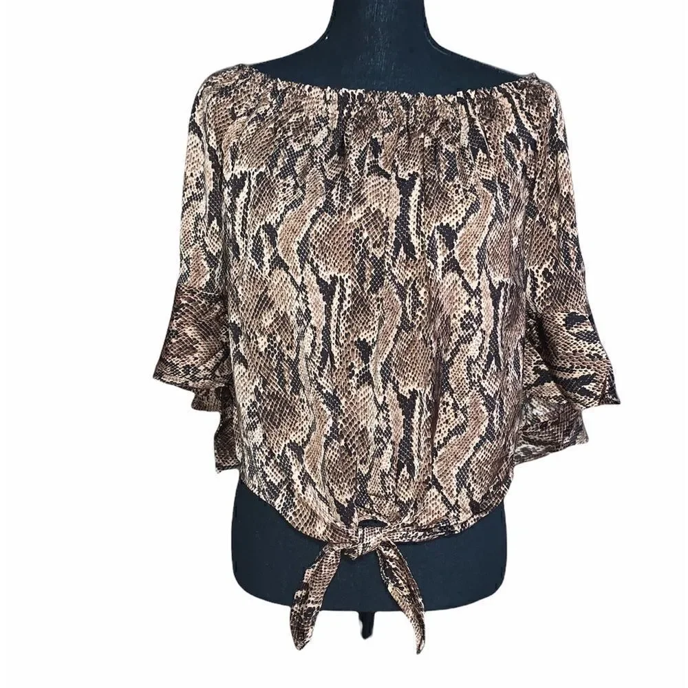 Express Top  - Picture 3 of 9